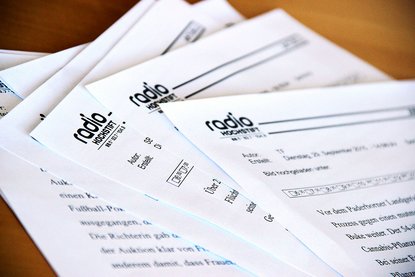 geschriebene Nachrichten auf Papier